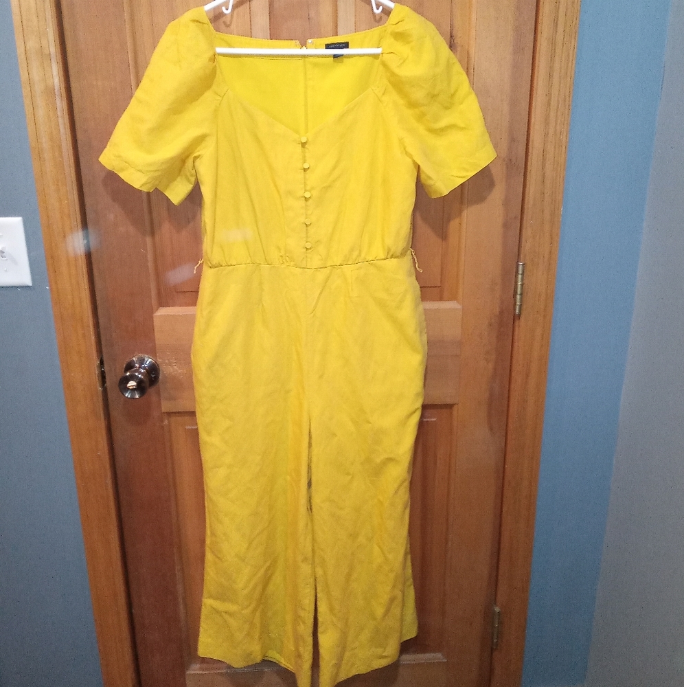 Ann Taylor lyocell linen blend mustard yellow jumpsuit size 4